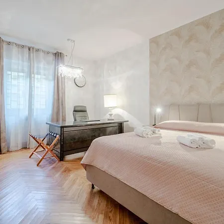 Guesthost - La Culumbota