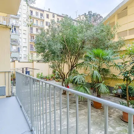 Guesthost - La Culumbota Apartment Turin