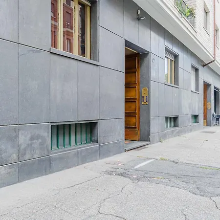 Daire Guesthost - La Culumbota Torino