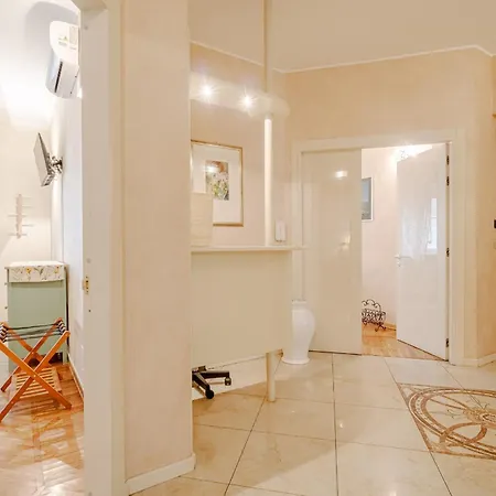 Guesthost - La Culumbota Appartement *